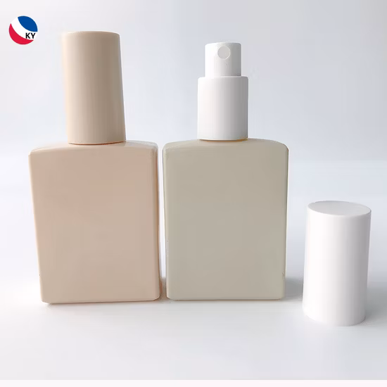 주문 다채로운 호화스러운 30ml 50ml 100ml 정연한 기초 혈청 포장 유리제 로션 병 빈 향수 살포 병